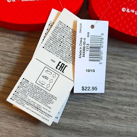 New With Tags Gap Kids / Star Wars™ Red‎ Size 12/13 Flip Flops - Picture 9 of 10